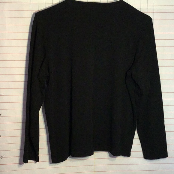 LIZ CLAIBORNE Vneck, snowflake design, top sz L black - Picture 4 of 6